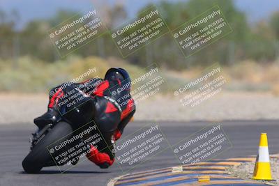 media/Sep-25-2023-Moto Forza (Mon) [[81ffa65e0a]]/B-C Group/Session 4 (Turn 2 Backside)/